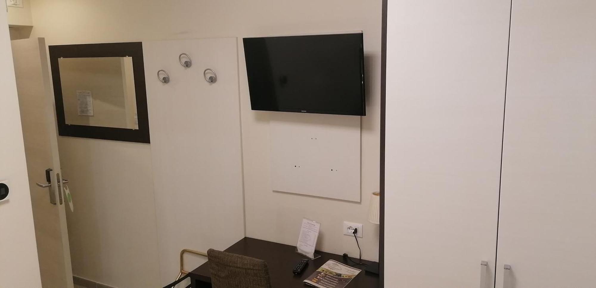 Hotel Boccascena เจนัว ภายนอก รูปภาพ