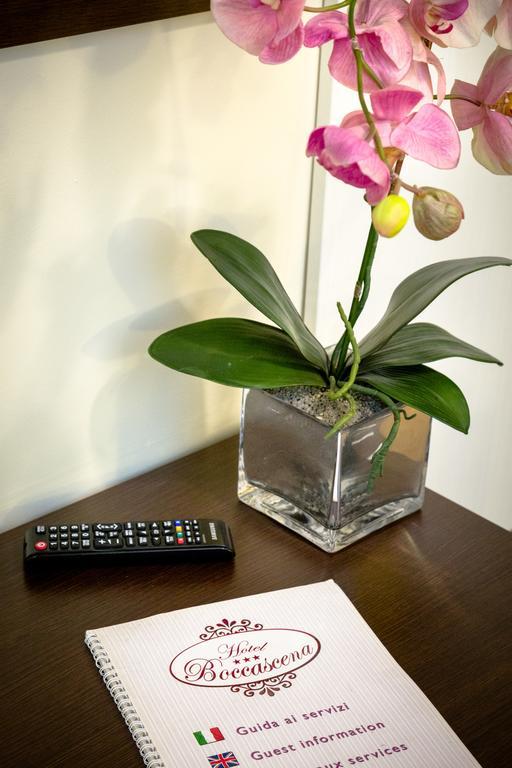Hotel Boccascena เจนัว ภายนอก รูปภาพ