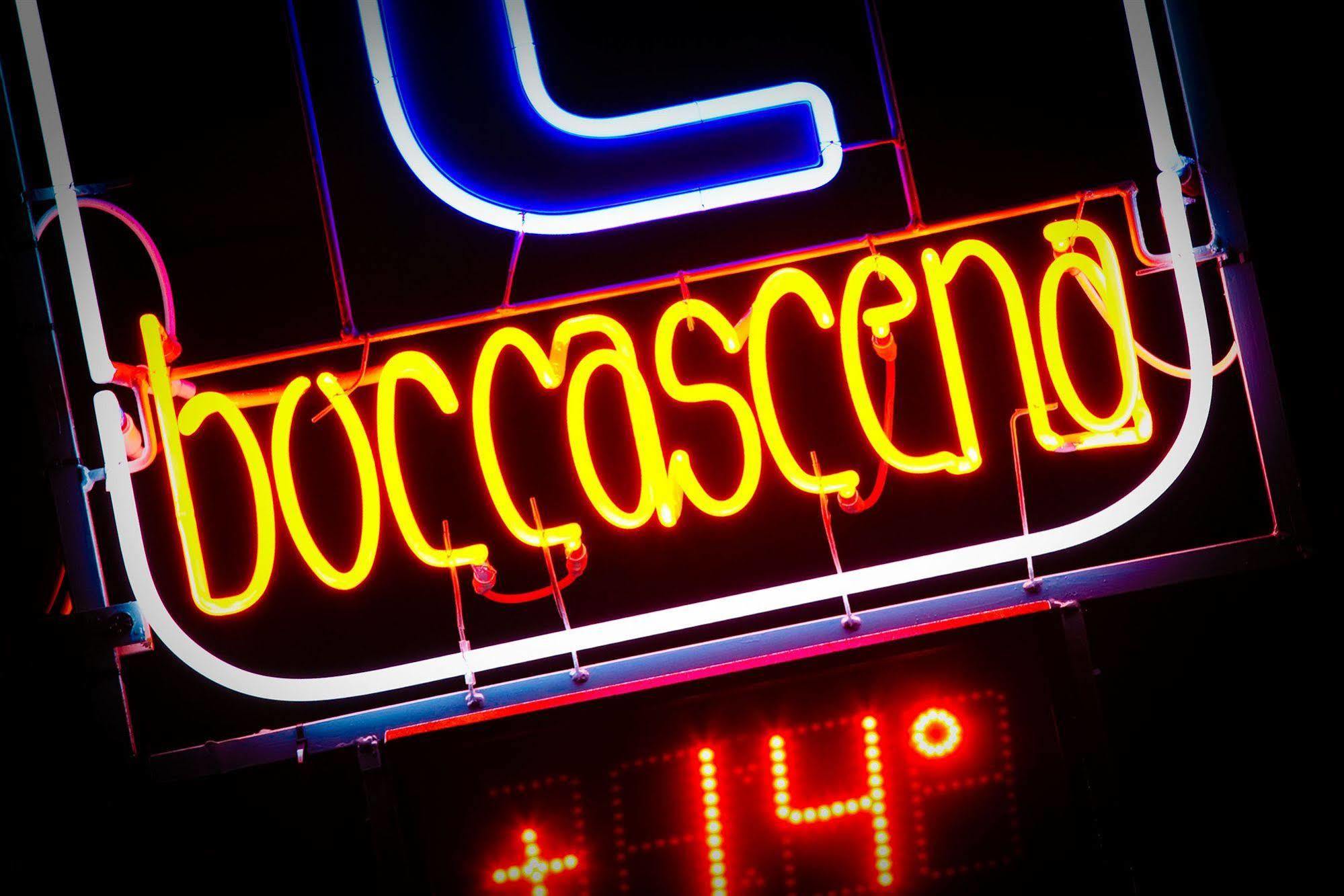 Hotel Boccascena เจนัว ภายนอก รูปภาพ